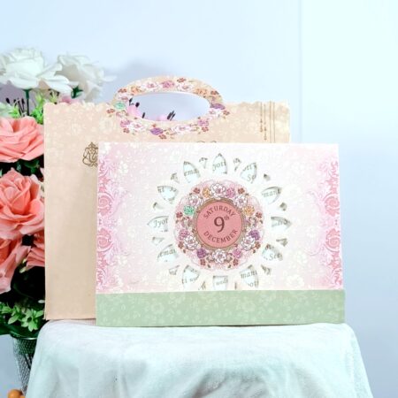 Beautifull Carry Bag Wedding Invitation